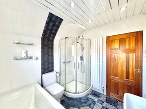 Photo 7- click for photo gallery